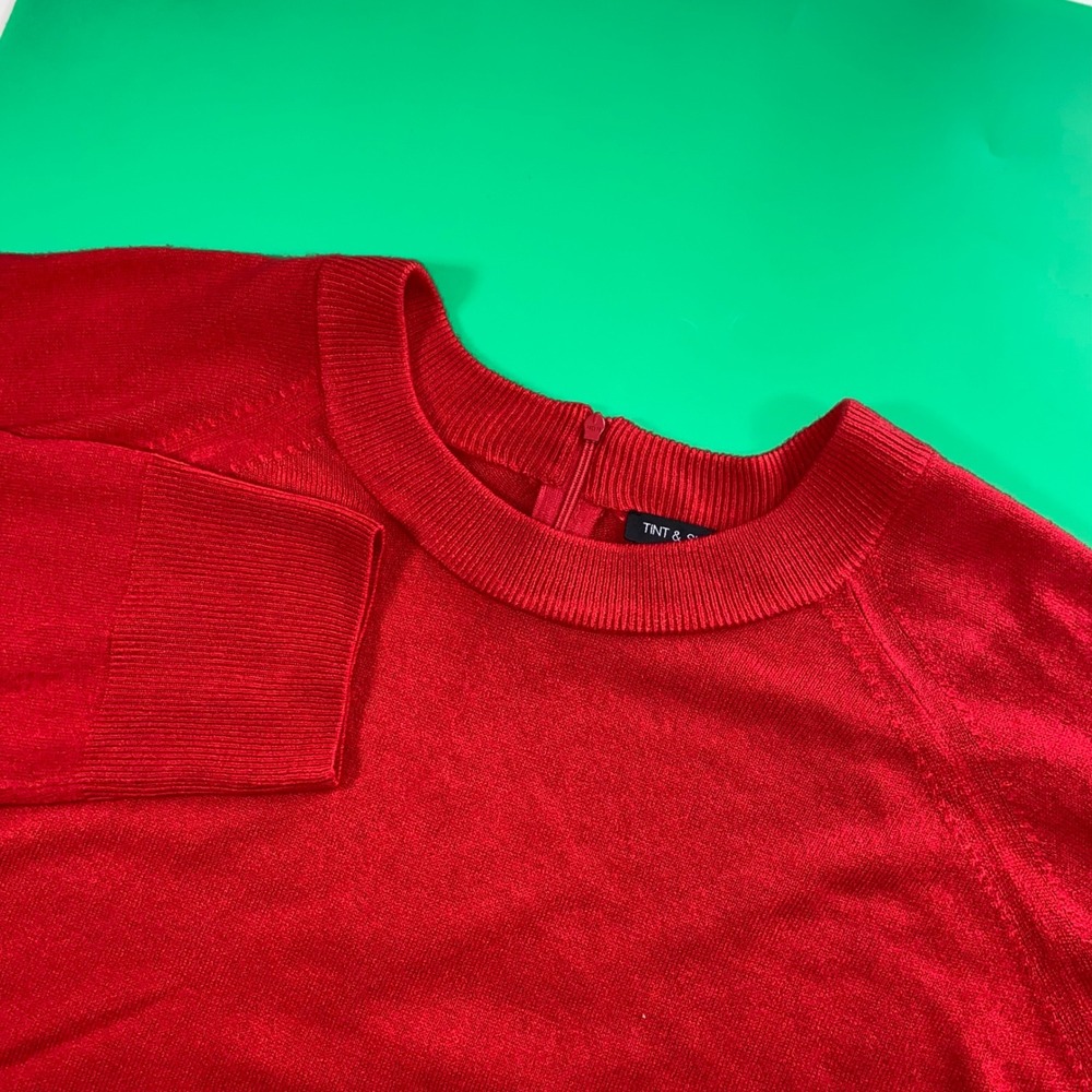 Tint & Shadow Woman 3X Red Long Sleeve Crew Neck Knit Sweater Pullover‎